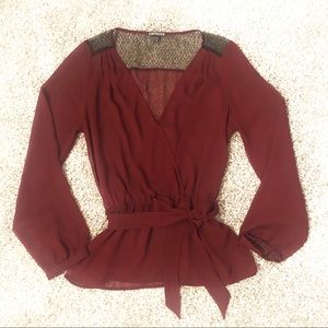 ⭐️3/$30 EUC Burgundy Blouse, Faux tie waist